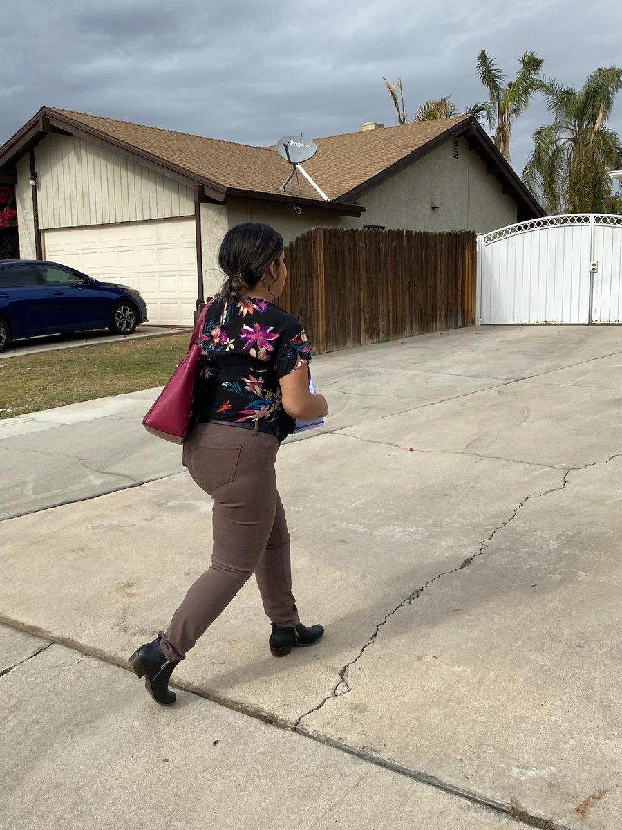 MHurtadoCA's tweet photo. My #ValleyStrong team &amp; I this #GOTV2022 have knocked on thousands of #CentralValley doors to talk w. voters about why I am running this #ElectionDay2022 in #SD16 as a #ValleyValues advocate to ensure funding for #Water, #Food, PublicSafety, #Agriculture, &amp; continued #BudgetWins. https://t.co/Rjy6cU2cQR