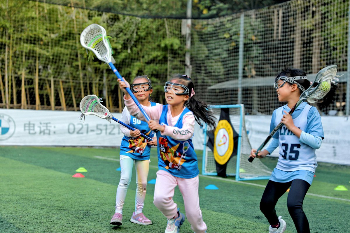 In Shanghai, children who love to play lacrosse gathered together for four intense friendly matches to make the weekend unique and exciting, with parents cheering on their children and children working together as a team, the charm of lacrosse was highlighted!🔥