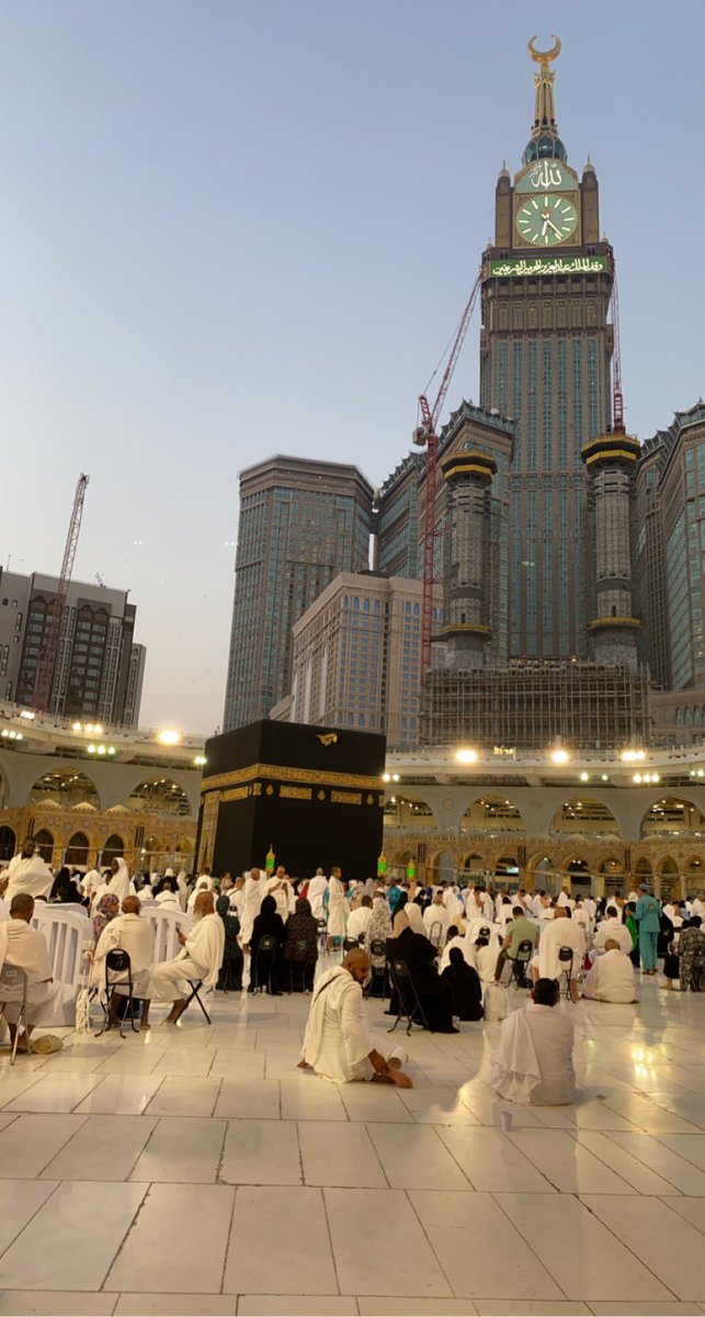 Narjes__m's tweet photo. تشرق الشمس في مكة وتشرق في روحي الطمأنينة
#مكة_المكرمة https://t.co/Vqr0RtYHw0