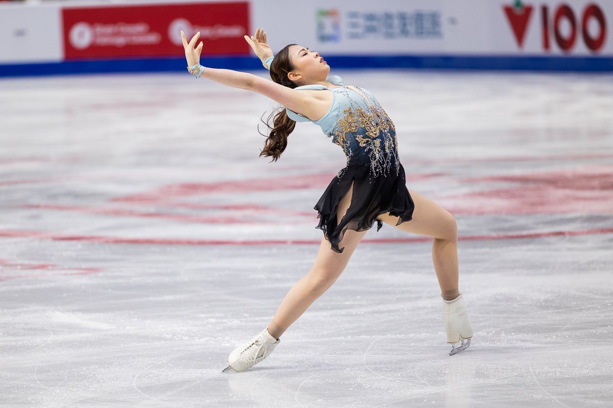kattwts's tweet photo. a joy to witness this skate 💜
#RikaKihira
#紀平梨花
#SCI22 #SkateCanada https://t.co/pfLodiPRo4