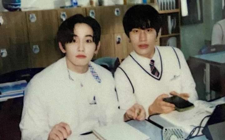 april_25642's tweet photo. กูรอทุกวันบ่นกับเพื่อนตลอดว่ารอเค้าทั้งคู่กลับมาแต่กูไม่ได้อยากได้การกลับมาเพื่อบอกลาแบบนี้อ่ะ #MASHIHO
#YEDAM #treasure https://t.co/vZRHHHgFzy