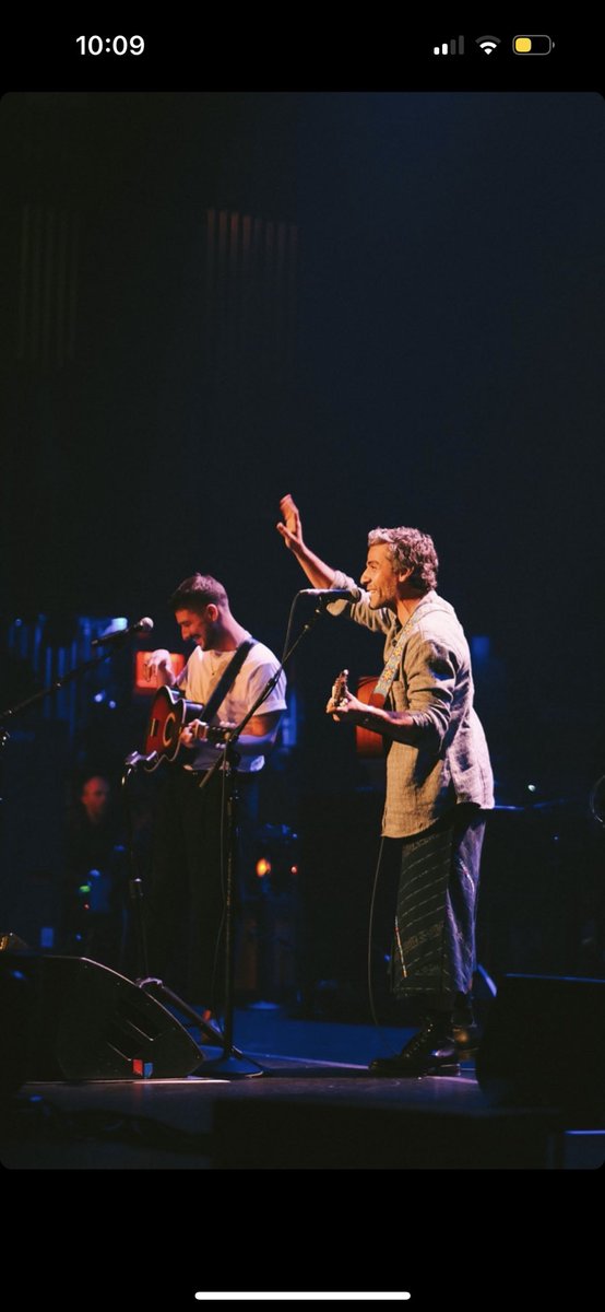 OSCAR ISAAC ATTA MUMFORD SHOW??? IM GONNA CRY