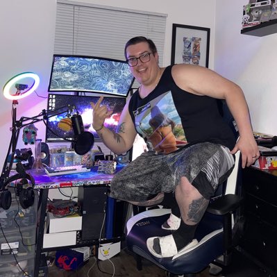 Jake93King's tweet photo. #NewProfilePic https://t.co/TSbOxvC155