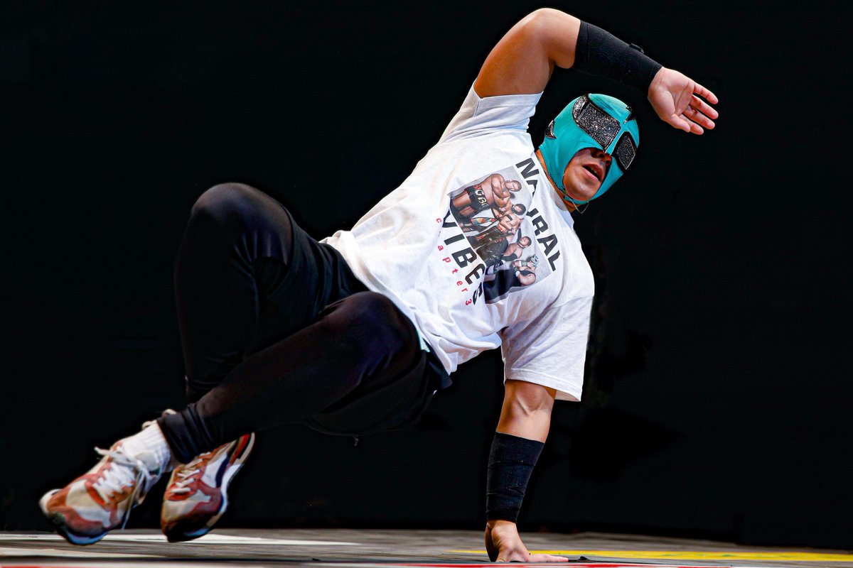 Pro Wrestling Needs More Breakdancing! 
#ストロングマシーン・J 
#NATURALVIBES Chapter 3 
#TheGateOfDestiny2022 
#DRAGONGATE
#ProWrestling