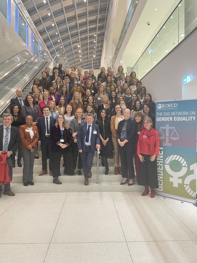 Our team is spread across the world this week for three important #data4dev meetings.🌍

1⃣The @UN IAEG-SDG meeting to discuss SDG indicator 17.8.1 on statistical capacity indicator 
2⃣The 20th meeting of @OECDdev DAC #GenderNet 
3⃣The @ContactPARIS21 Fall Meetings

Follow along!