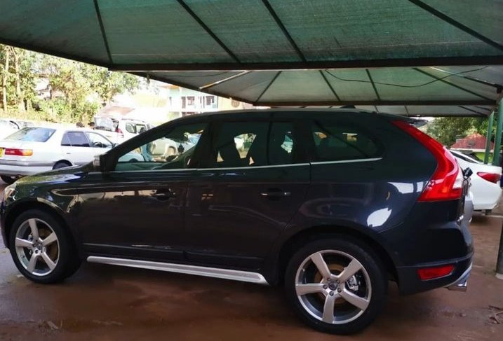 SangKip4's tweet photo. Subaru boys wakiona hii kwa traffic wanapata mstuko wa moyo. Anyway good performance Volvo XC60

Owner : Ivan https://t.co/aHv2T4yOBa