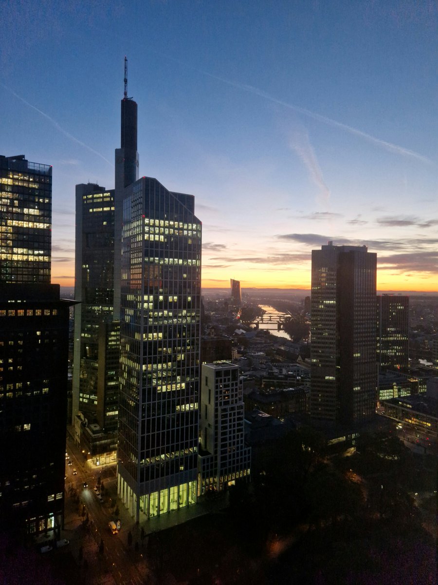 #Frankfurt am Morgen