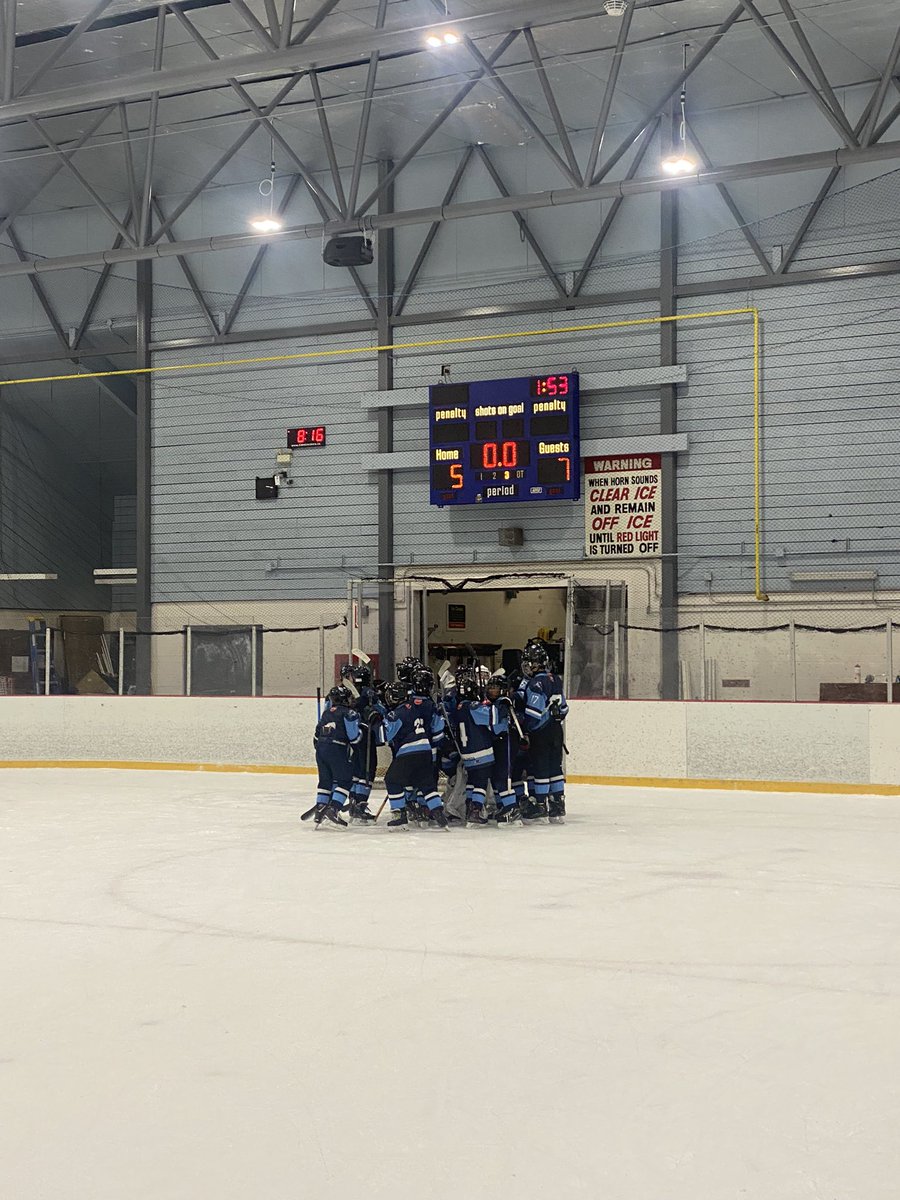 MiltonChan17's tweet image. First W in Flight 1 for the team! Congrats to the team on a team effort win! 🔥 7-5 W for the Jets U13A1 over the Tbirds U13A1!