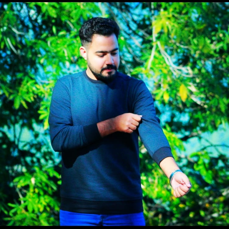 faadi4982's tweet photo. #NewProfilePic https://t.co/Mi8K7jI4fN