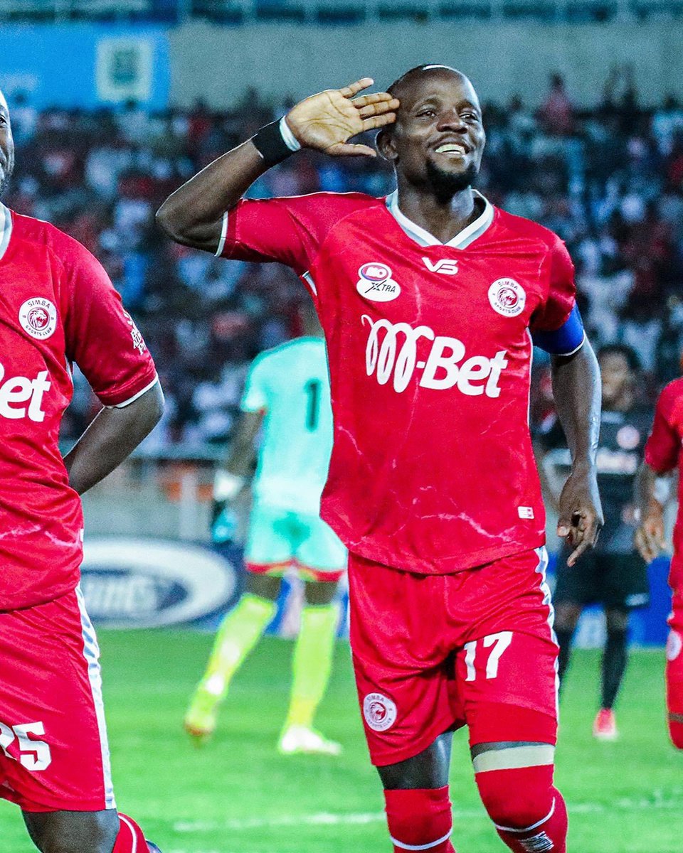 _MirrorTV's tweet photo. AZIZ KI, CHAMA WAFUNGIWA

Mchezají wa timu ya Yanga, Stephan Aziz Ki na clatous Chama wa Simba wamefungiwa michezo mitatu (3) na kutozwa faíni ya Sh. 500,000 kwa kosa la kukwepa kusalimíana na wachezaji wa timu pinzani kabla ya kuanza kwa mchezo wa dabi ya Kariakoo. https://t.co/pEcO4WlGRX