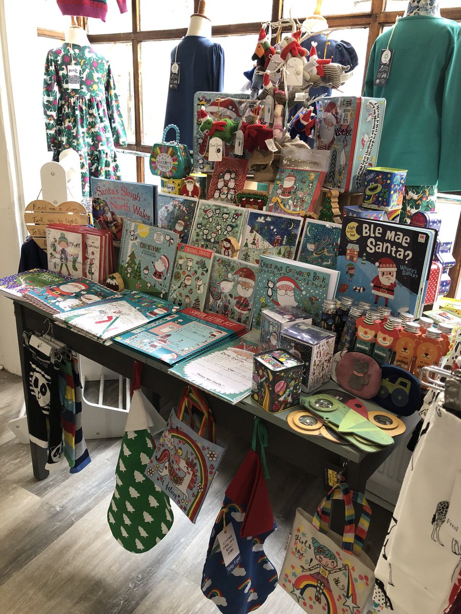 RainbowsDragons's tweet photo. Opening times:

Tues 8th Nov: 5pm - 6pm
Weds 9th Nov: 5pm - 6pm
Thurs 10th Nov: 5pm - 6pm
Fri 11th Nov: 10am - 4pm
Sat 12th Nov: 10am - 4pm

#rainbowsanddragonsabergele #shopindependent #shopsmall #northwales #northwalescoast #shop_local_north_Wales #countdowntochristmas https://t.co/MATR7AEvnP