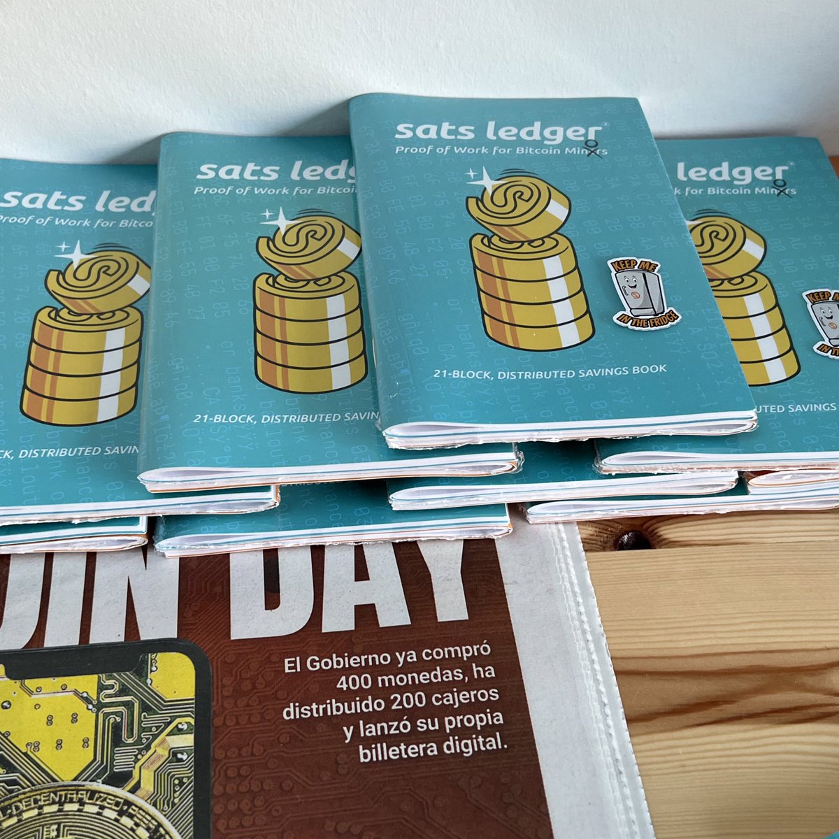 JosiasCarbon's tweet photo. Some #ProofOfWork rewards handed to deserving young ₿itcoin ₿allers in 2021 ⚒️⚽️🛍🎁
What’s in store for ₿itcoin ₿allers Winter Cup Festival 2022…? 👀🤗🧡
#BBWCF2022 ❄️🏆⚽️🏟 #ForTheKids👧🧒👦 https://t.co/egUI5db8at