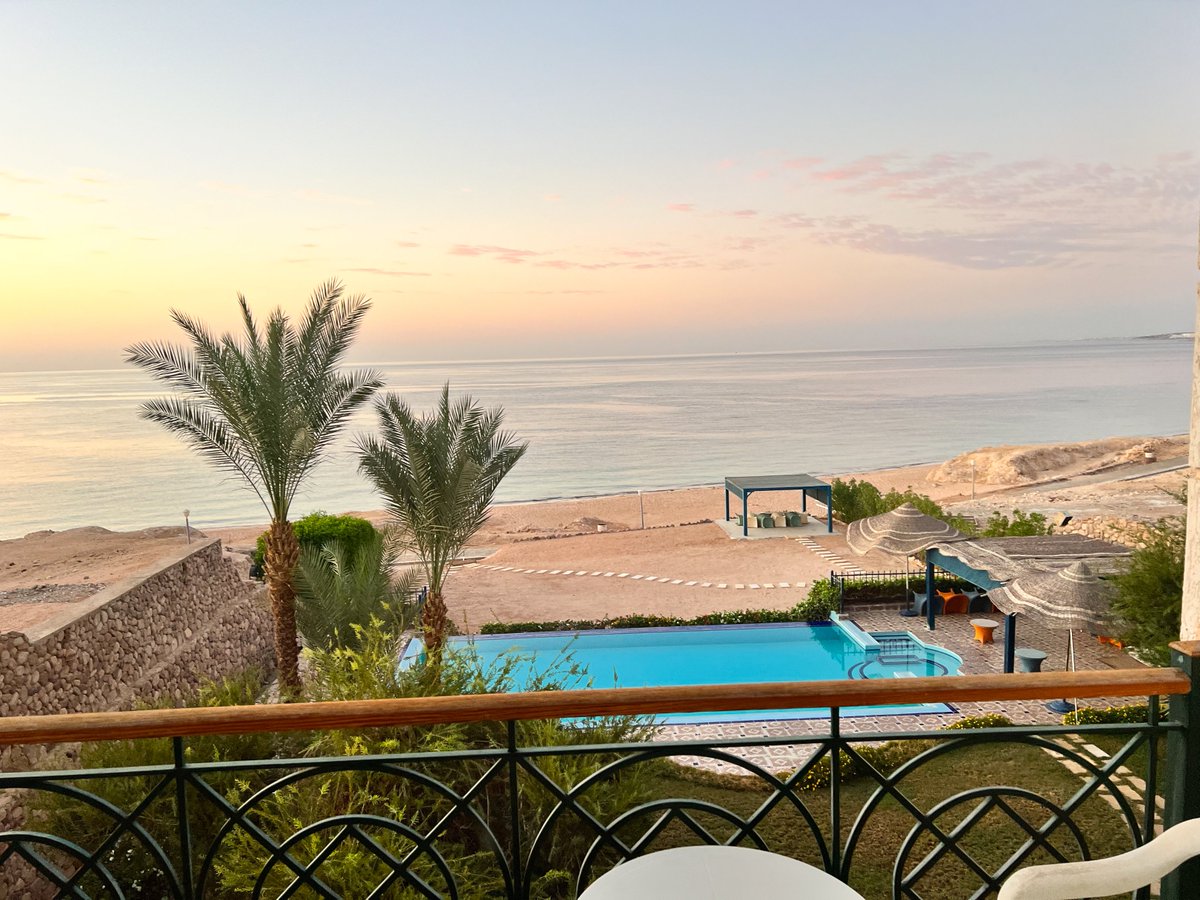 We woke up to this beautiful view as we prepared to represent the voices of young people at #COP27 in Egypt.  Keep watching this space for more updates.
#YEAHtoEgypt #ClimateCrisis #cop27egypt 

<a href="/michigantech/">Michigan Tech</a> <a href="/ColoradoStateU/">Colorado State University</a>