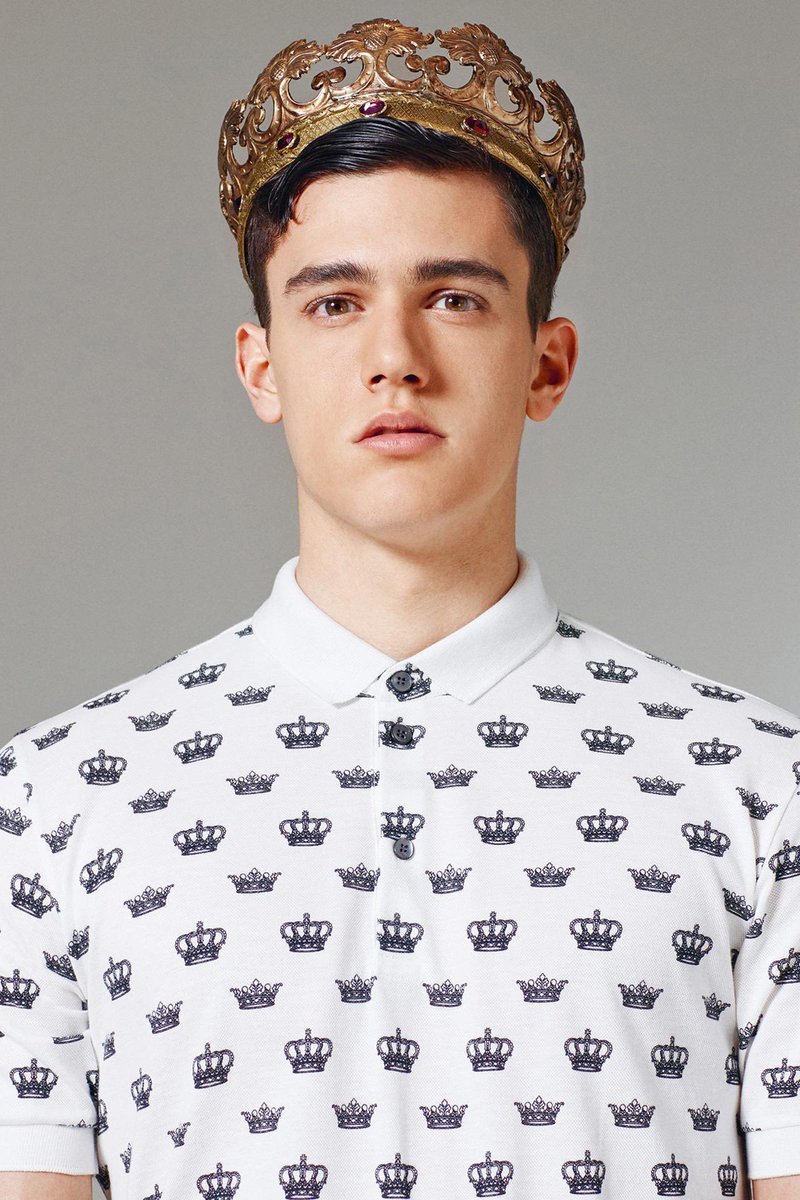 © #𝗗𝗼𝗹𝗰𝗲𝗚𝗮𝗯𝗯𝗮𝗻𝗮𝖱𝖯 

A new photoshoot for 𝗗𝗼𝗹𝗰𝗲 &amp; 𝗚𝗮𝗯𝗯𝗮𝗻𝗮 with the Spanish model, 𝗔𝗹𝗲𝘅𝗮𝗻𝗱𝗲𝗿 𝗦𝘁. 𝗝𝗮𝗺𝗲𝘀 𝗖𝗼𝗹𝗹𝗶𝗻𝘀 ( @Ieitmotivgone )