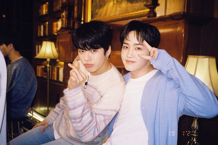 jaehloops's tweet photo. my heart hurts so much,but mashiho and yedam thank u for always being with treasure and jaehyuk,thank u for being a light that brightens our lives. You are the best people I have ever met and i will be supporting them forever.They will always be my treasure❤️‍🩹#MASHIHO #BANGYEDAM https://t.co/841a32WFRj