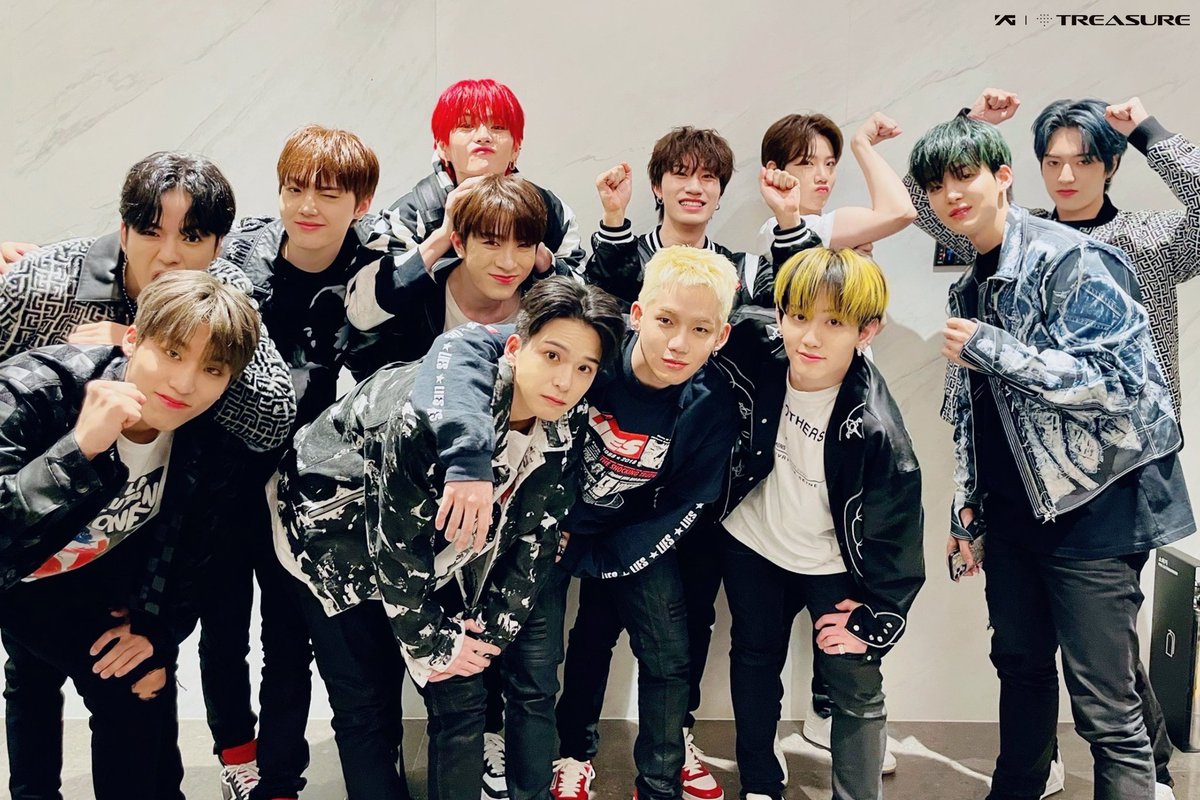 whengetbetter's tweet photo. OT12 FOREVER💙 https://t.co/6SfIggGb8J
