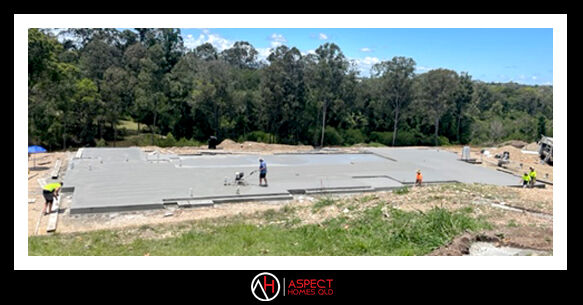 aspecthomesqld's tweet photo. Build Update 🤩 This Enormous Slab has been Poured 👷♂️🚧 and it's a Beauty 😍 Watch this Space, can't wait to see the next stage for this home 🏡! 😊
#slab #construction #newhome #customhome #builder #gympie #gympiebuilder #sunshinecoast #basestage #slabpour https://t.co/E1Qdv9NxBr