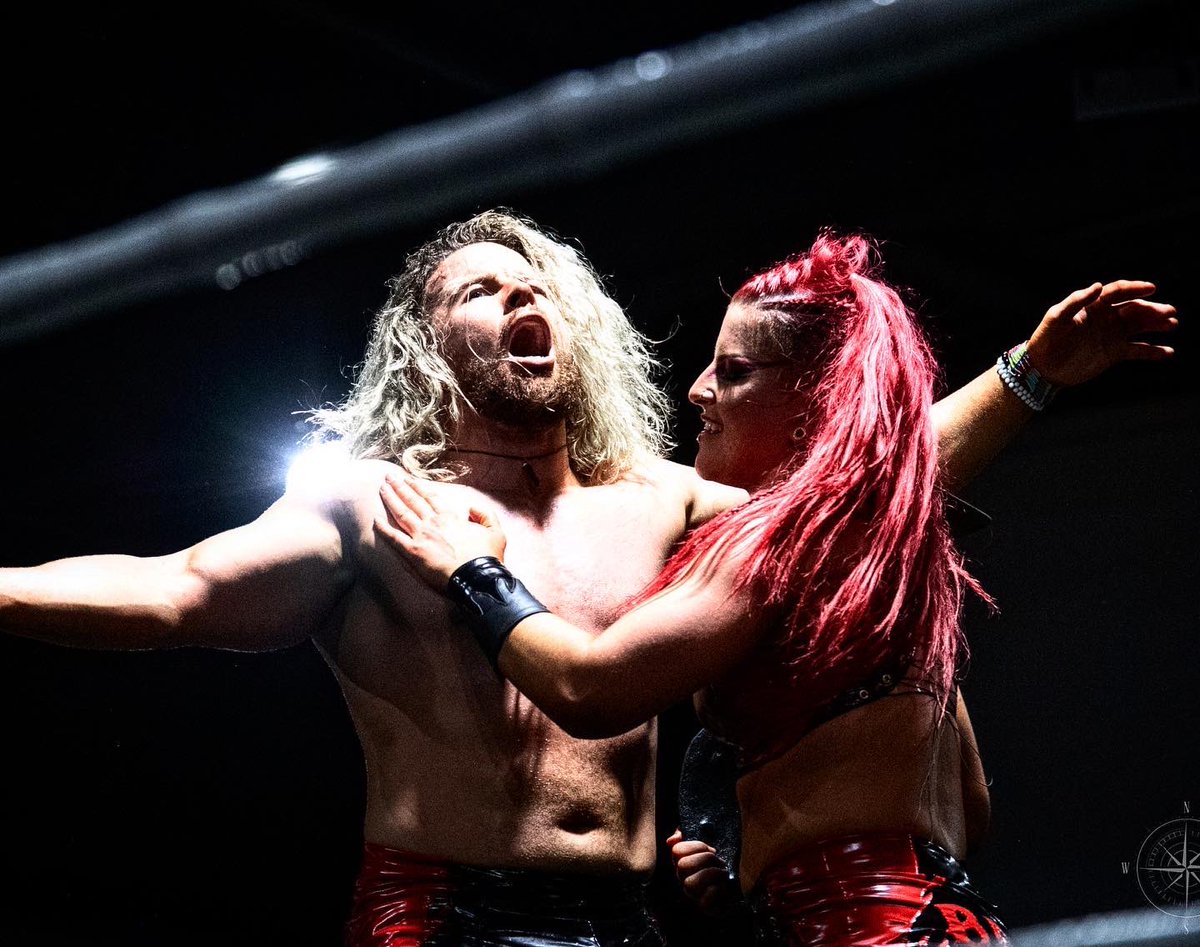 Before and after photos of a gruelling hard fought battle
Successful tag team title defence 🤙
#RiotCityWrestling #Wrestling #ProWrestling #IndieWrestling #Adelaide #BEFOREandAFTER #Success #TagTeam #Champions #Defence #Aesthetic #Strong #GoodVibes #Dean #Delta #brady #bradyltd