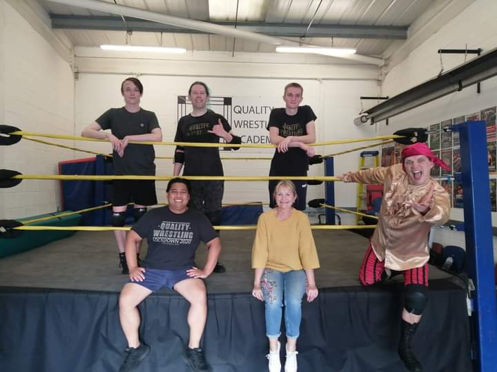 A post wrestling training picture from <a href="/QWrestling1/">Quality Wrestling</a>
#ring #energy #training #behindthescenes  #wrestlingtraining #wrestling  #britishwrestling #wrestlingtraining #prowrestling #posttraining #pirates #conquer #trainingday #wrestlers #pirate #traininghard #prowrestler
