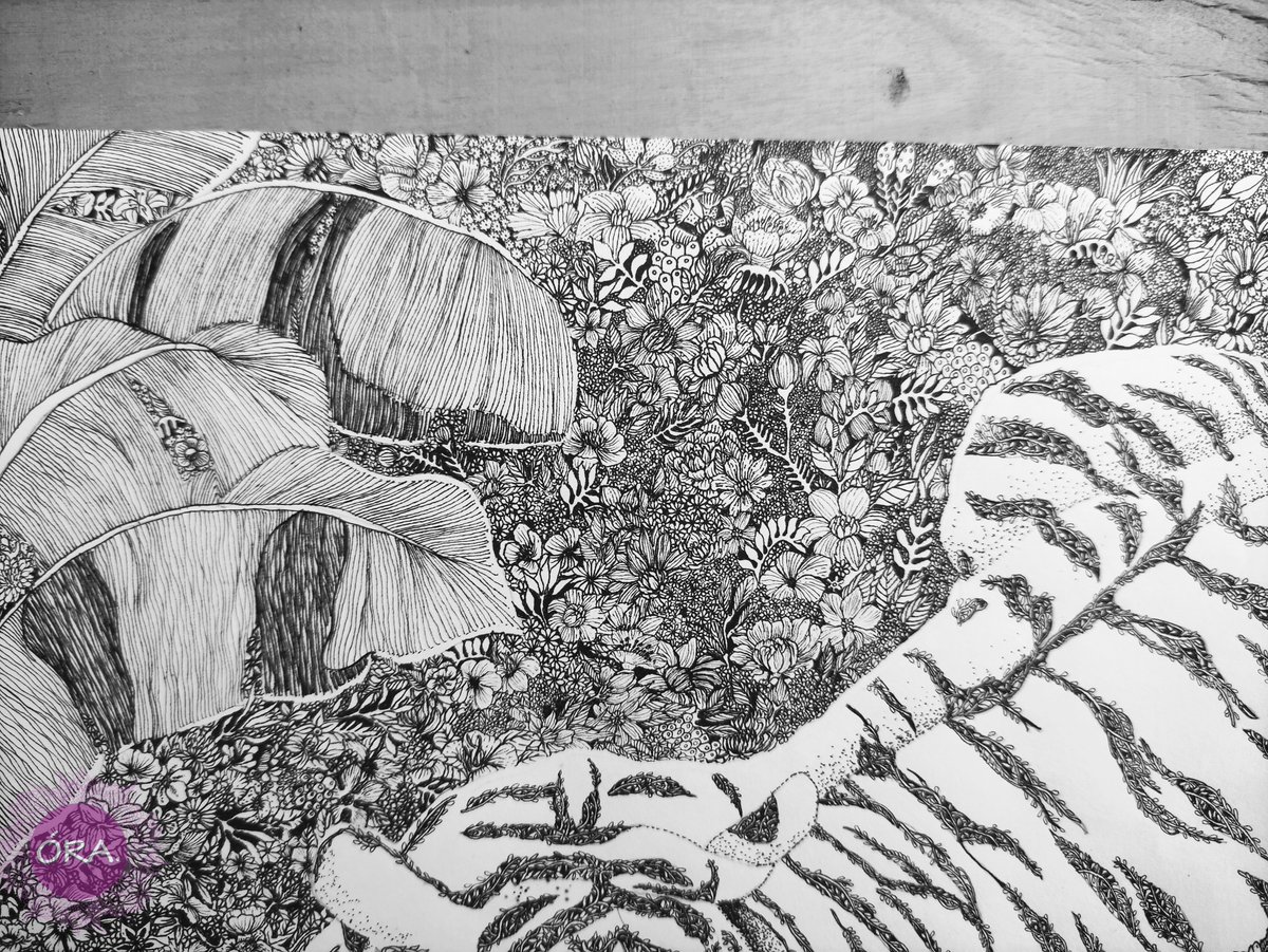 ORAartsbySarah's tweet photo. Tiger in the lake of flower via @artstationhq https://t.co/ydpfDtBVKi https://t.co/gIbnnIhs8l