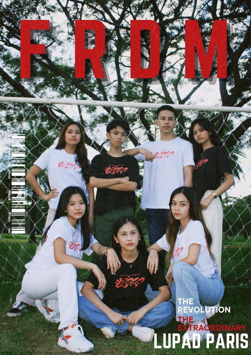 LupadParis's tweet photo. The flame is burning REAL hot 🔥

The Future. The Revolution. The Extraordinary.

Avail your Paris Eagles x FRDM Club merch through this link: 
https://t.co/ayae48nCXM

First batch of orders will close until Friday November 11, 5 pm. Back detail photos (and more) coming soon. 😉 https://t.co/4K86HVqehG