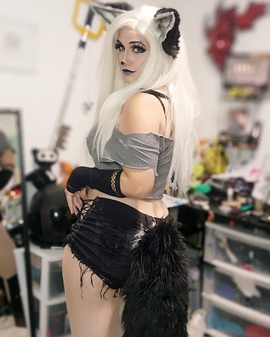 Well are you going to take me to get a pup cup?  #loona #loonacosplay #helluvabossloona #helluvaboss<a href="/tag/cosplay"class="tags"><span>#cosplay</span></a><a href="/tag/starbucks"class="tags"><span>#starbucks</span></a><a href="/tag/tiktok"class="tags"><span>#tiktok</span></a><a href="/tag/helluvaboss"class="tags"><span>#helluvaboss</span></a><a href="/tag/loona"class="tags"><span>#loona</span></a>