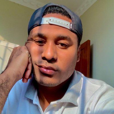 Miguelemaofi's tweet photo. #NuevaFotoDePerfil https://t.co/ZvOF4CSbhg
