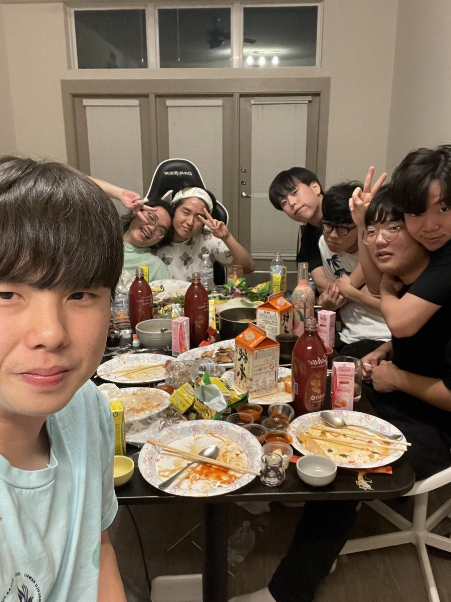 rishu_ow's tweet photo. 진짜 가좍이란...이런 걸까 https://t.co/dNTwD6zxn8