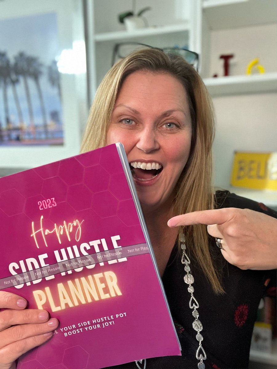 Amazon has put it on offer and it is climbing the best seller charts again! If you are a side hustler, here is the link to check it out:
Hpy.tips/planner