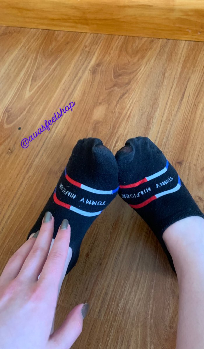 Avasfeetshop's tweet photo. Wanna see with my sock off ? DM me 🦋
••••••••
#feetforsale #feetpicsforsale #sellingfeetpics #feetforcheap #feetforcasb #feetwanted #toes #feet #toesforcash #twitterfeet #footishqueen https://t.co/km8TQbGblU
