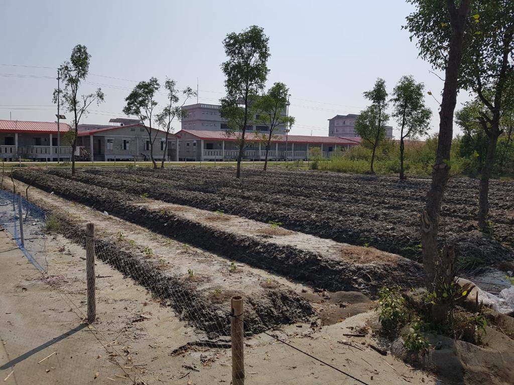 Tika_Bangladesh's tweet photo. @Tika_Turkiye team visited #Bashanchar island where #Rohingyan refugees relocated. https://t.co/p7SMOkTZKQ