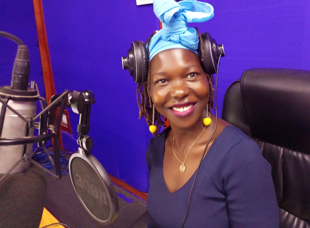 RadioPacisGulu's tweet photo. WACITU ANYIM |10AM -1PM
Run through the midmorning with #Kimong giving you the best edutainment.
SMS/WhatsApp: 0784275772
☎️0776342998/0754318744
#midmorningvibes
#PeaceOfChristForAll https://t.co/jZyJecVZlh