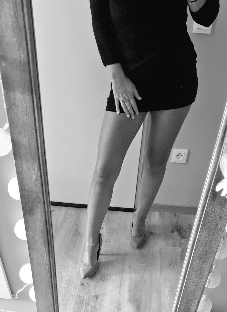 Reflet de ce qui reste invisible. 
#6Mots #MardiMiroir 📷