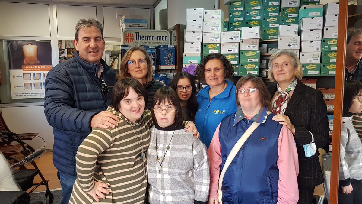 Down Huesca tweet media