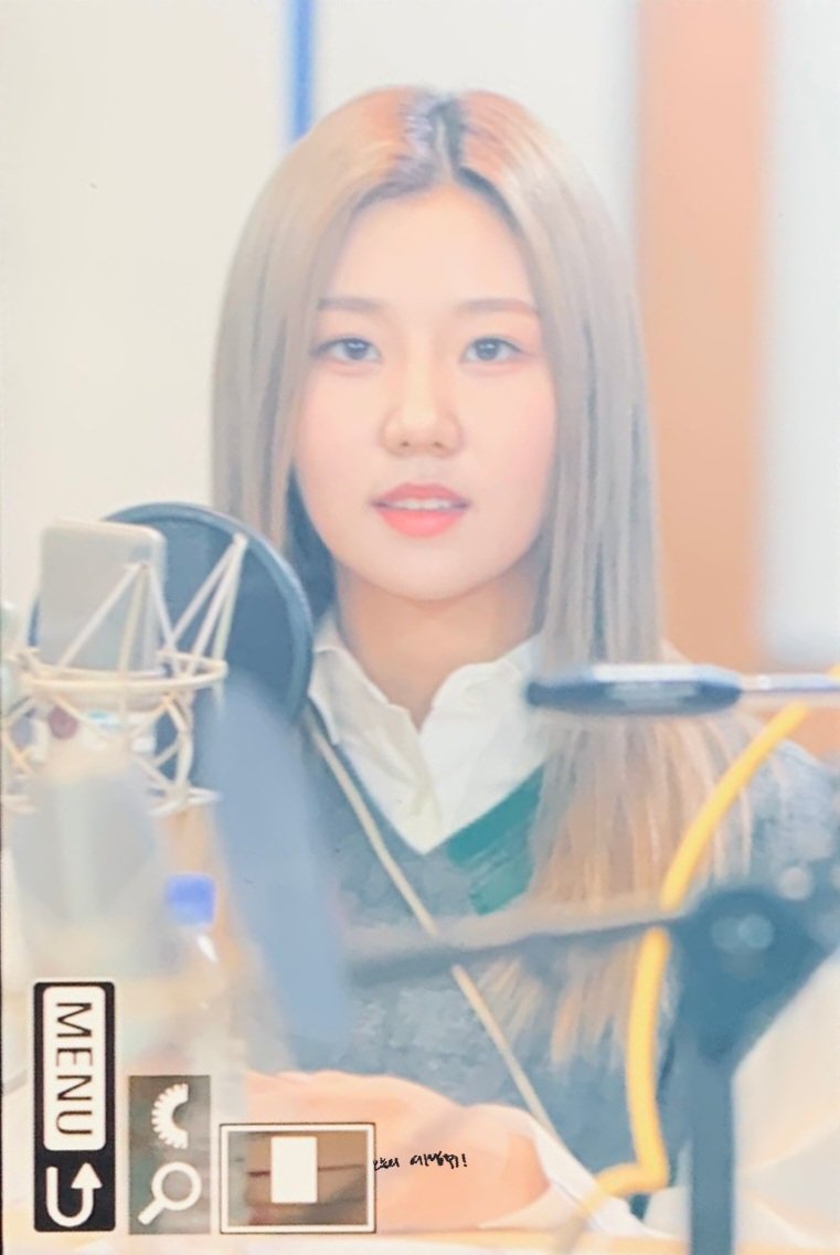 221108 오랜만
#미미로즈 #mimiirose #한예원 #예원이_짱 #오늘의_예람쥐