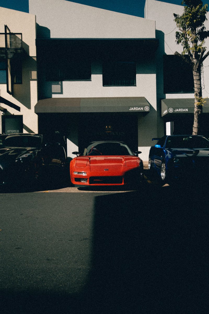 ThatAngMoh's tweet image. Keeping it retro 🔺