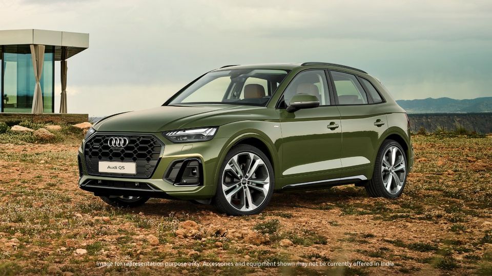 Confident and charismatic. Be the trendsetter, with the special edition #AudiQ5.
Now available in two unique colours - the Metallic District Green and Metallic Ibis White.
#Audi #FutureIsAnAttitude