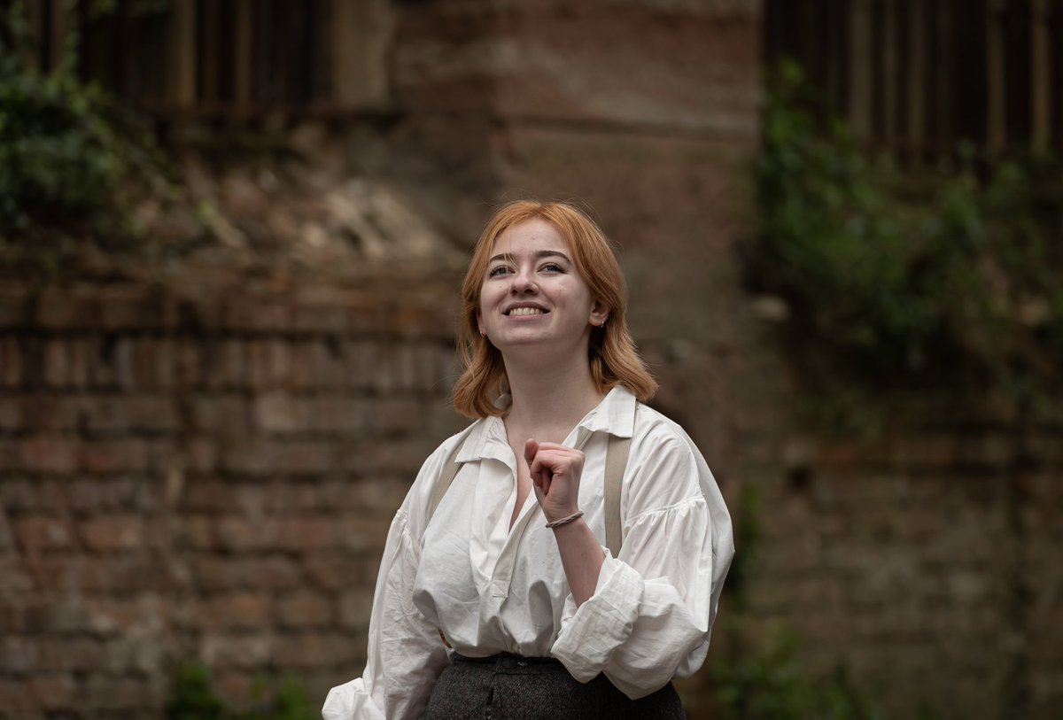 LIPAActors2024's tweet photo. Introducing Sarah Jane Pringle✨ 
Spotlight: https://t.co/axsOA0WERm
#seekingrepresentstion #ukactor #2023graduate
#seekingrepresentation https://t.co/xh4U3bzt1v