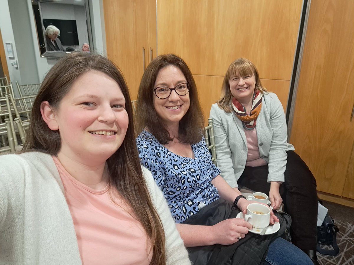 BSugrTrampoline's tweet photo. We got to say a thank u to the @Labour_Limerick councillors who supported us in this campaign last night especially @ConorSheehan93 @ivanabacik And to highlight the 5year+ waiting for the UHL diabetes clinic.
#iredoc @MidwestDiabetes @Diabetes_ie @jmaher0 #WorldDiabetesDay 14-11 https://t.co/ctlEtc74kH