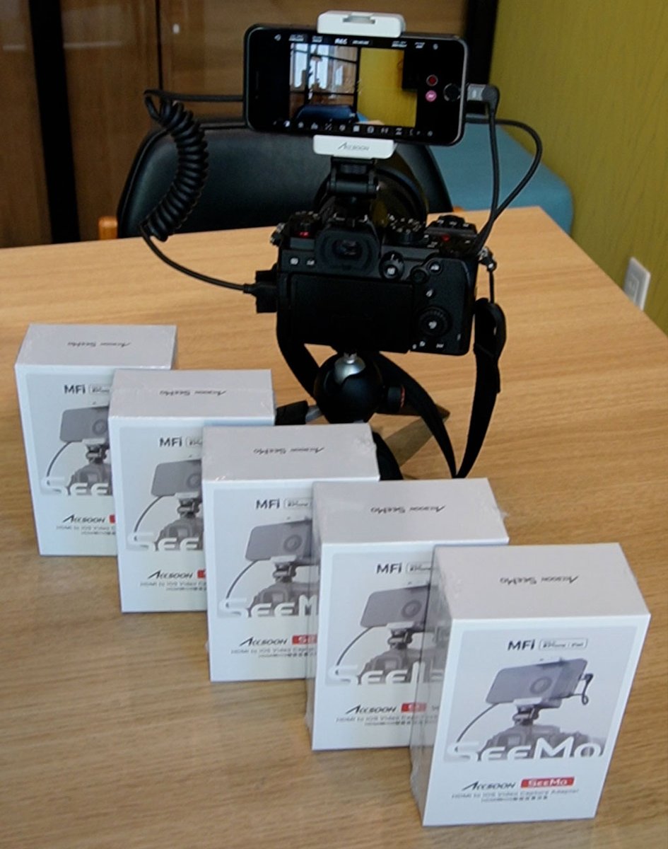 pronews's tweet photo. 【特別企画「& news」サポーター大募集】
キャンペーン賞品の「Accsoon SeeMo」が届いた!
PRONEWS編集部もInter BEE 2022の取材で活用します!
キャンペーン詳細はこちら👇
https://t.co/KMvPSiDu5k
#PRONEWS #PRN2022 #InterBEE #InterBEE2022 https://t.co/BVBKp2pueX