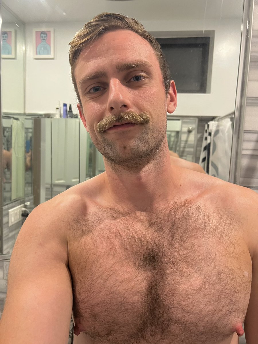 tunasaladgay's tweet photo. good morning. go vote for democrats ❤️ https://t.co/NBNTbtu3ZE