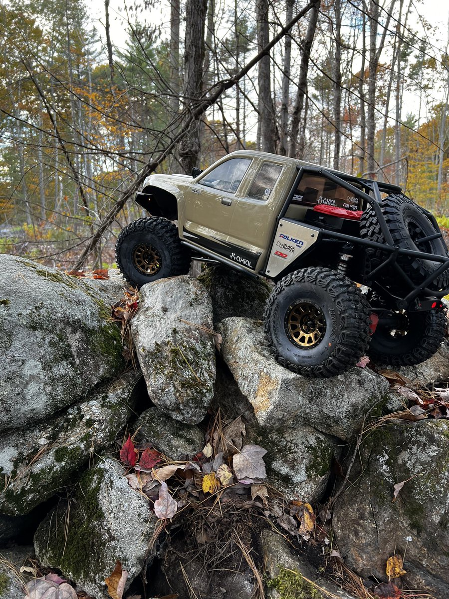 Looking forward to more crawling with the SCX6 Honcho soon!! #enjoylife #hikingadventures #axialadventures #scx6 #rc #rcrockcrawling #rccrawling