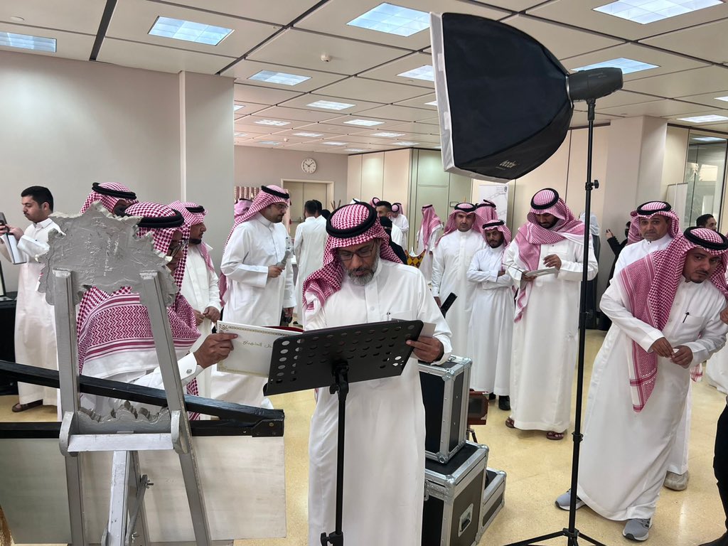 libKSU's tweet photo. 📽

شاركت مكتبة الملك سلمان المركزية بالأجهزة السمعية والبصرية والصحف القديمة في فعالية #اليوم_العالمي_للتراث_السمعي_البصري بحضور مساعد المشرف العام الدكتور علي الأكلبي @aalaklubi11 وذلك بالتعاون مع كلية السياحة والآثار 

#جامعة_الملك_سعود https://t.co/2eKI0ODgLq