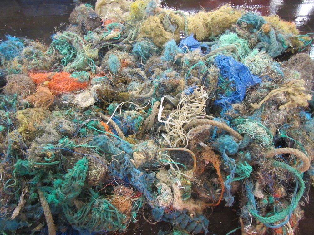 ICESmarine's tweet photo. 📚 ICES #publication on #MarineLitter #monitoring

The litter that is trapped as bycatch in fishing nets from fish stock survey trawls is gathered and recorded. 

🚢 This #manual will help harmonize litter collection and reporting ➡️ https://t.co/DtHCQYoNbO

📸 Briony Silburn https://t.co/Jy0lAGlyf1