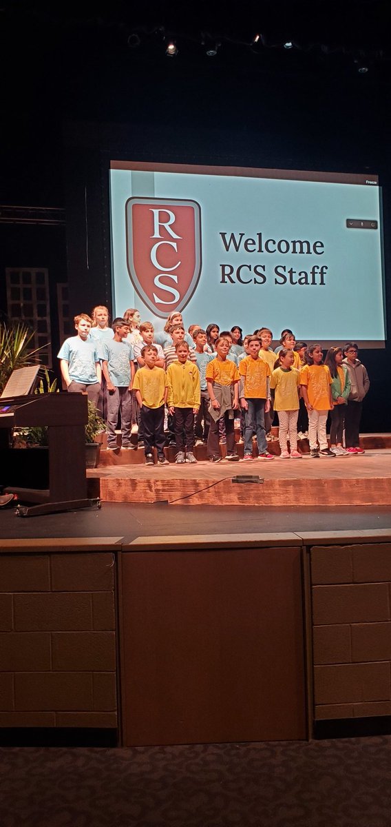 So very proud of this 4th and 5th grade group. They did a fabulous job singing the National Anthem at our district professional development. #RCSpride @HamlinHawks13