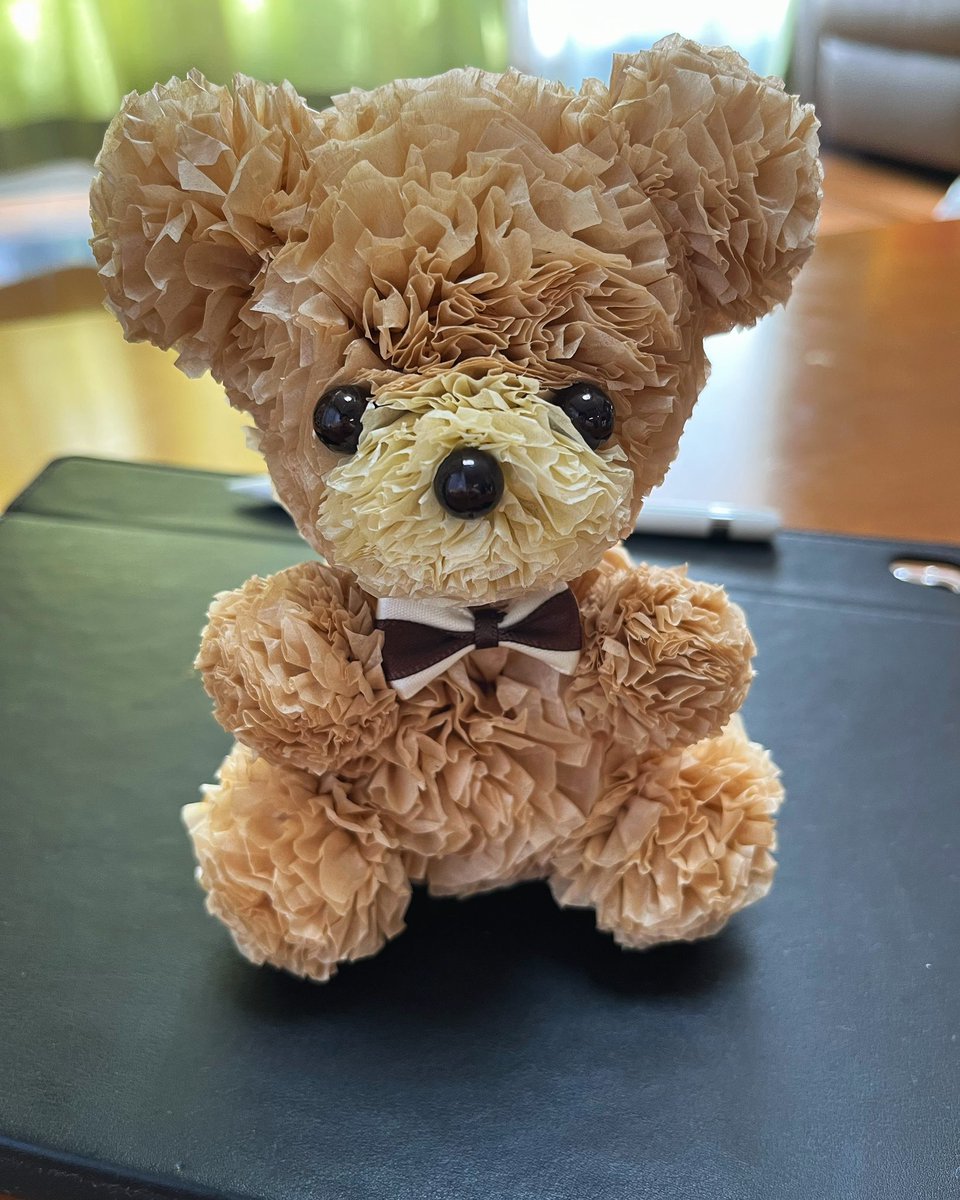 くまこ❤お作り 娘がおばあちゃんにって作ったくま🧸ちゃん可愛く出来てる〜💕 お花紙