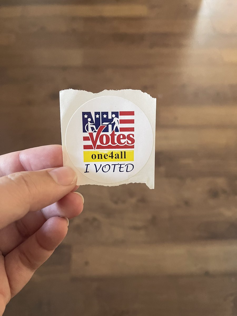 ObsessionsAside's tweet photo. ❤️🤍💙 🇺🇸🗳️ https://t.co/dCrnt26HRN