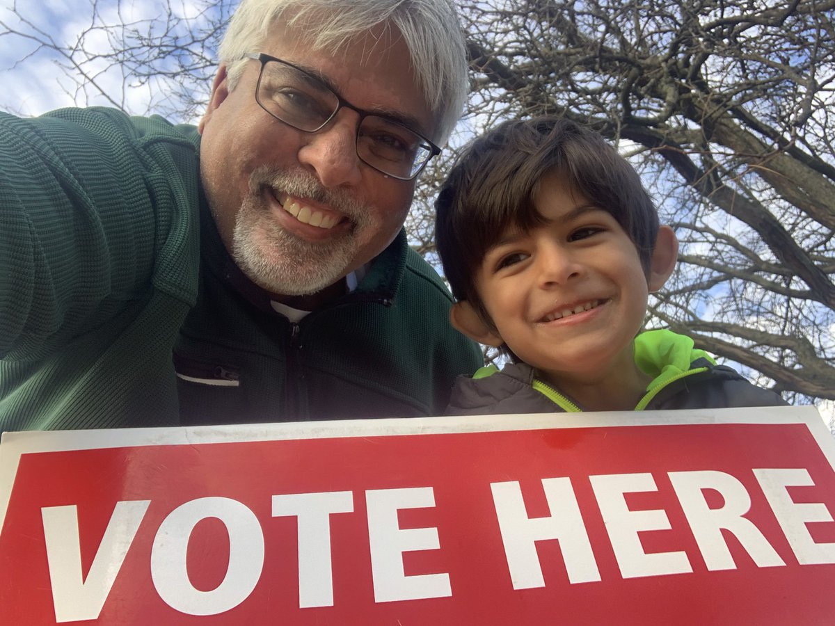 singhsam94's tweet photo. What time is it? VOTING TIME! #mileg #votesamsingh #selfieswithsam #remysworld https://t.co/OZsP37Leyw