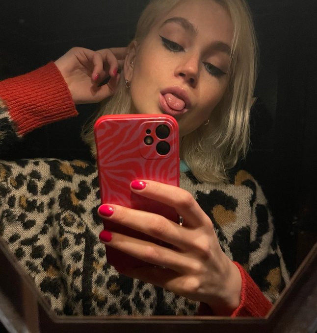 Selfie time, which photo is your favourite? ;) #model #selfie #tongue #blonde #beauty #horny #slut #kiss<a href="/tag/selfie"class="tags"><span>#selfie</span></a><a href="/tag/model"class="tags"><span>#model</span></a><a href="/tag/lips"class="tags"><span>#lips</span></a><a href="/tag/beauty"class="tags"><span>#beauty</span></a><a href="/tag/blonde"class="tags"><span>#blonde</span></a><a href="/tag/kiss"class="tags"><span>#kiss</span></a><a href="/tag/horny"class="tags"><span>#horny</span></a>