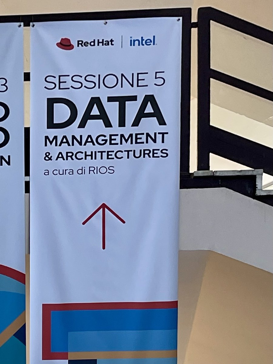 SEACOMsrl's tweet photo. #osw22 dal #rhsummit a Roma, vi aspettiamo in presenza ed in streaming dal@sito della #opensourceweek https://t.co/rcHA5B40Rw
